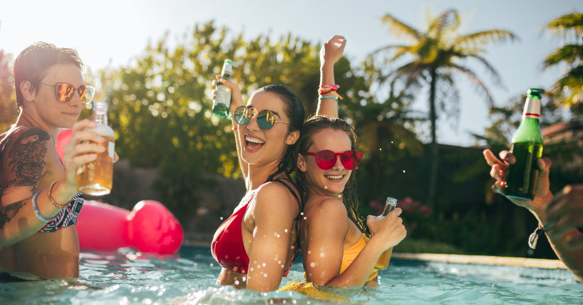 Cómo Cuidar Tus Vestidos de Baño para Que Duren Mucho Más